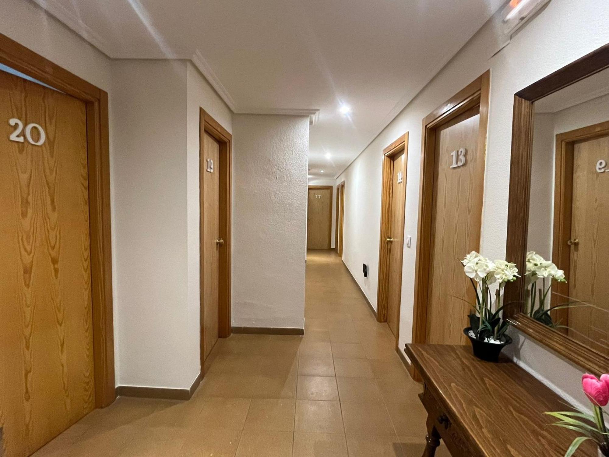Hostal Casa Amalia Теруел Екстериор снимка